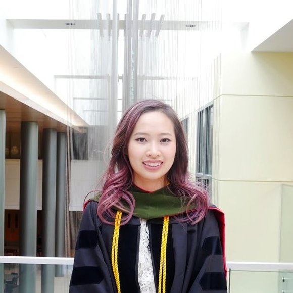 Profile Picture of Thu Minh (@tmtruong11) on Poshmark