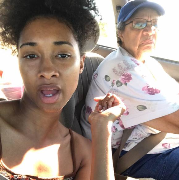 Profile Picture of Pearl Hurd (@reddeone) on Poshmark