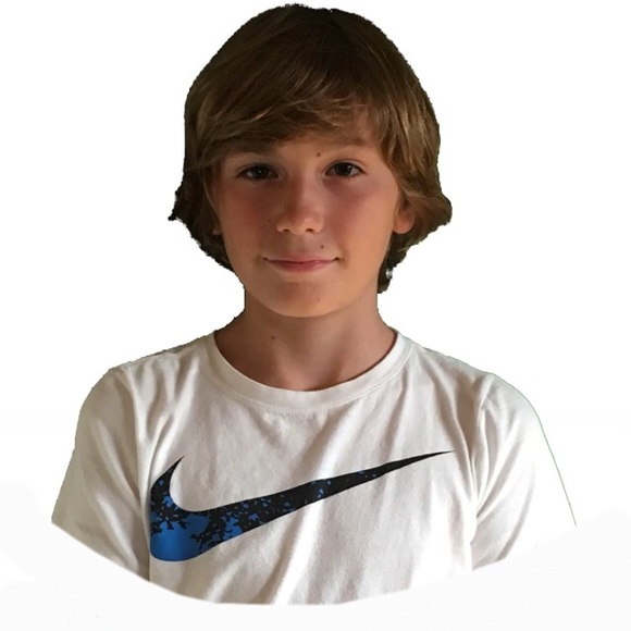 Profile Picture of Gavin Paulison (@gavvers007) on Poshmark