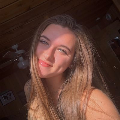 Profile Picture of Grace (@gracewells___) on Twitter