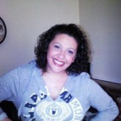 Profile Picture of Toni Pearce (@Toni2218) on Twitter