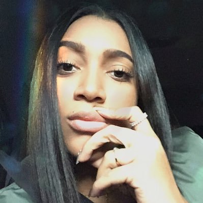 Profile Picture of Génesis Springer (@GeAnn07) on Twitter