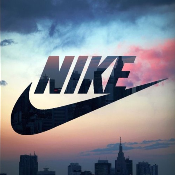 Profile Picture of Megan Stueck (@stueck_6743) on Poshmark