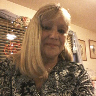 Profile Picture of Christine Crain Dehoyos (@CrainDehoyos) on Twitter
