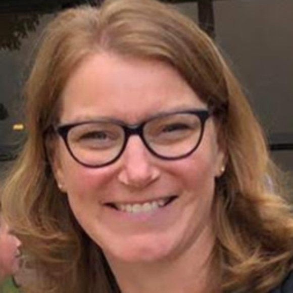 Profile Picture of Stephanie Mackey (@stephaniemac203) on Poshmark