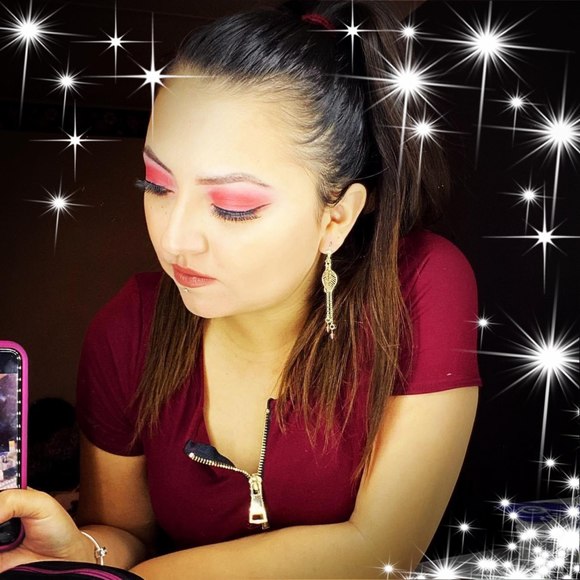 Ana Poncedeleon - Poshmark Profile Picture of Ana Poncedeleon (@ily_janelly) on Poshmark