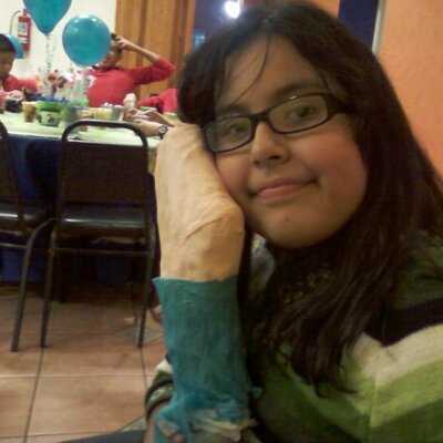 Profile Picture of Andrea Meraz (@andrea12345andy) on Twitter
