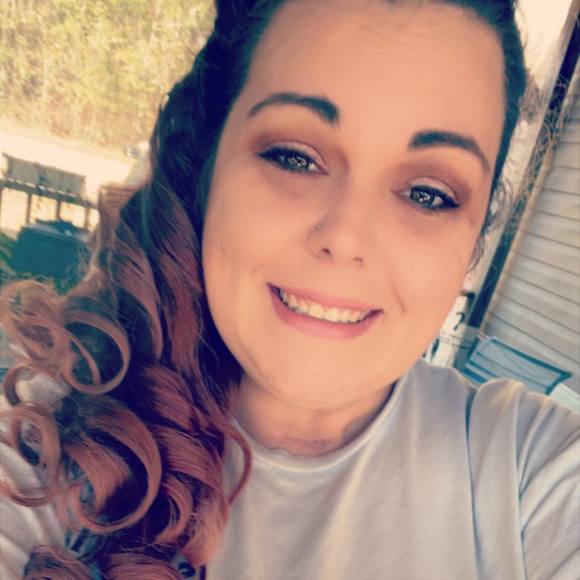 Profile Picture of Miranda Garner (@mirandag415) on Poshmark
