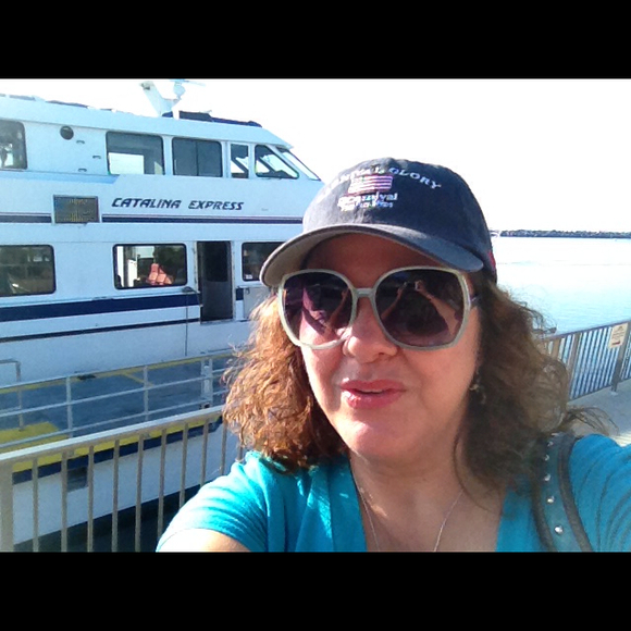 Profile Picture of Angela Root (@nuevatita) on Poshmark