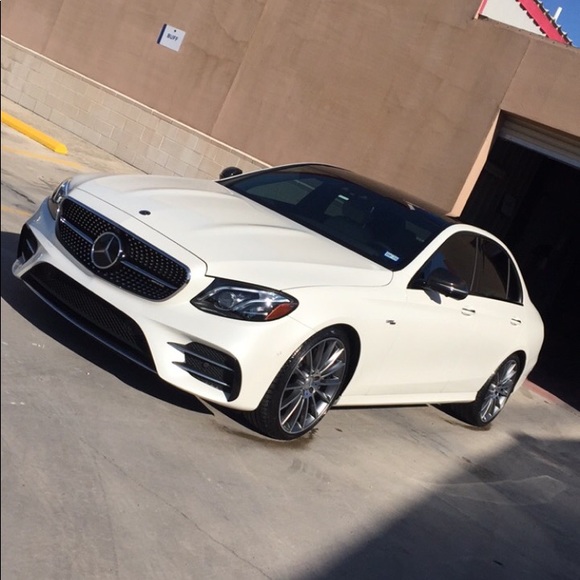 Profile Picture of James Adkison (@buck5086) on Poshmark