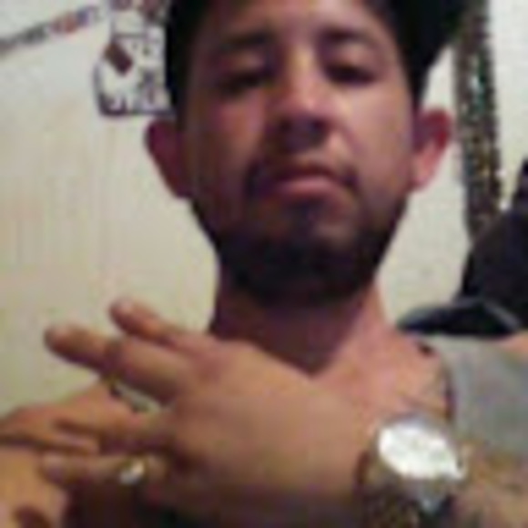 Profile Picture of Joe Longoria (@joelongoria616) on Poshmark