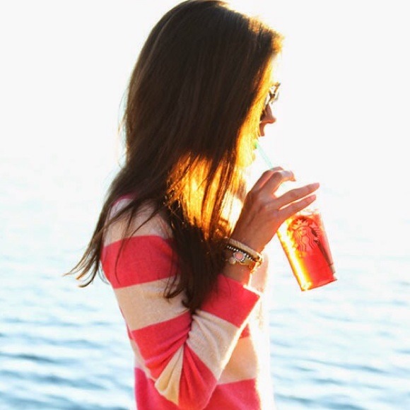 Julia Battista - Poshmark Profile Picture of Julia Battista (@jbattista2) on Poshmark