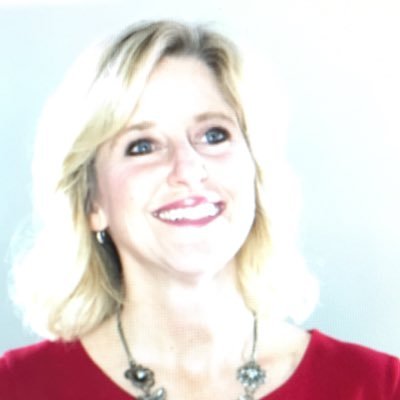 Profile Picture of Rebecca Mieliwocki (@MrsMieliwocki) on Twitter