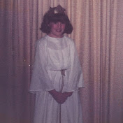 Profile Picture of Heather Shannon (@hlshanno) on Youtube