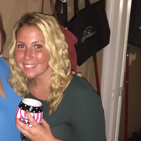 Profile Picture of Catherine Rudden (@crudden88) on Poshmark