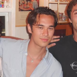 Profile Picture of Wyatt Warren (@wyattwarren) on Instagram