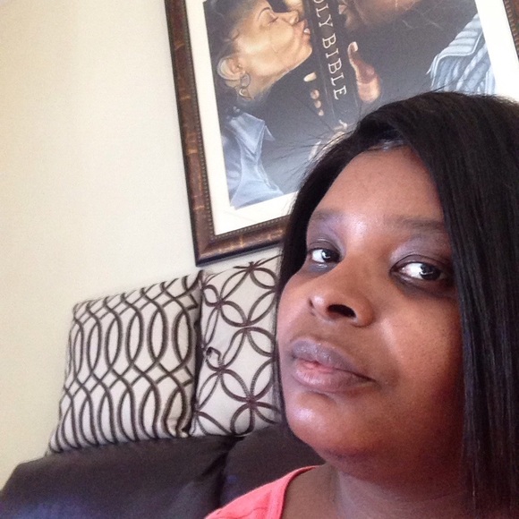 Profile Picture of Ronita Johnson (@ladyj1079) on Poshmark