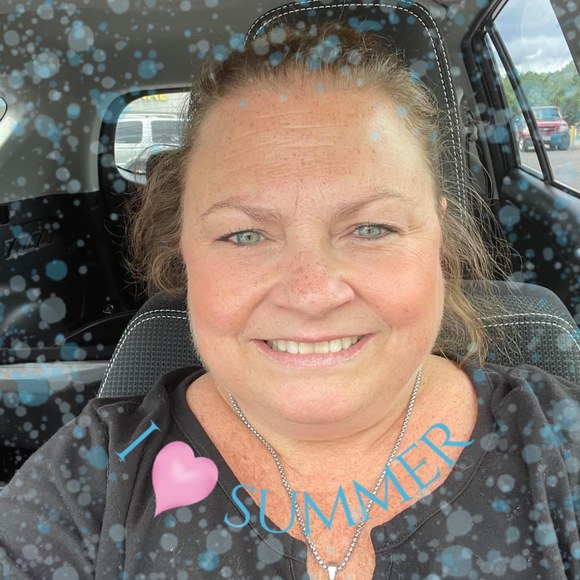 Profile Picture of Wendy Tronka (@wtronka) on Poshmark