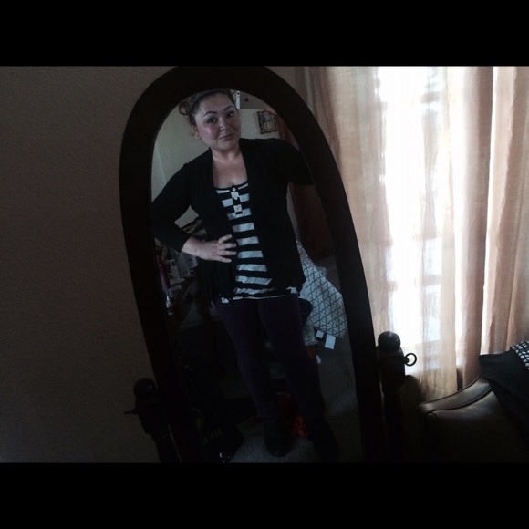 Profile Picture of Patricia Araujo (@pattty12) on Poshmark