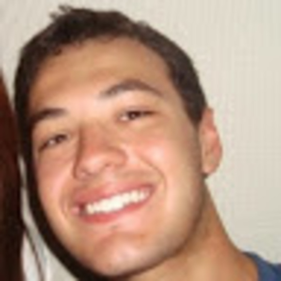 Profile Picture of Aaron Ebbinghaus (@aaronebb) on Poshmark