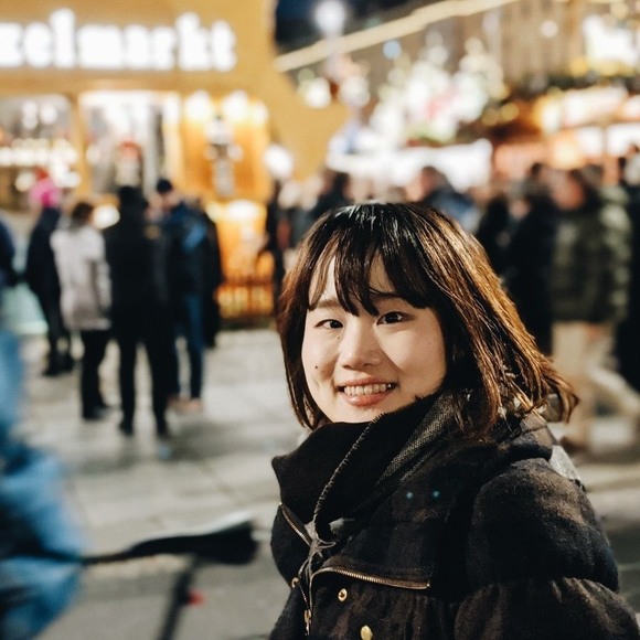 Profile Picture of Yukiko Misaki (@ymisaki) on Poshmark