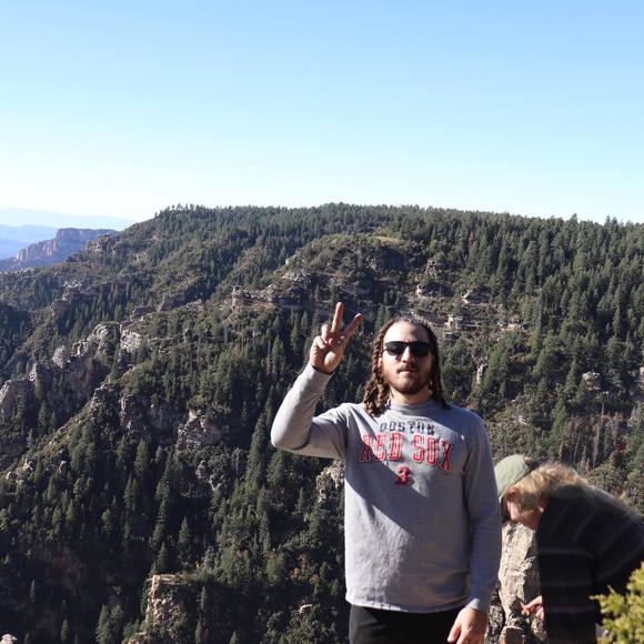 Profile Picture of Chris Lewandowski (@chrislew1) on Poshmark