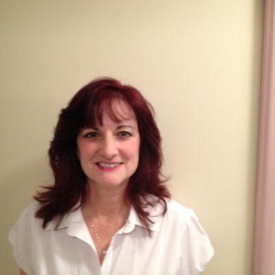 Profile Picture of Deanna Leach (@deanna_leach) on Twitter