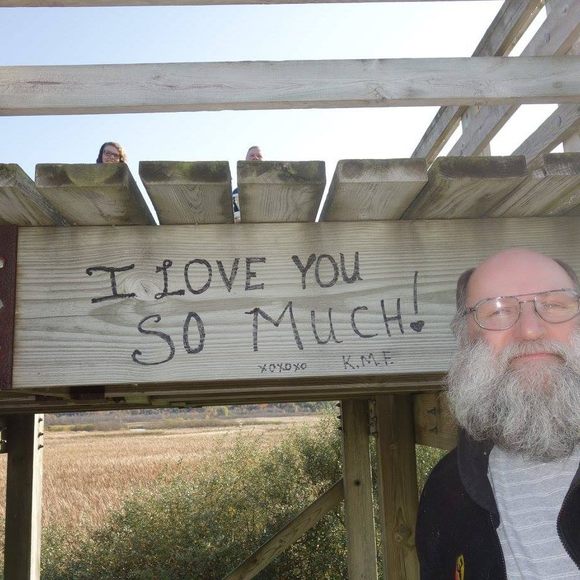 Profile Picture of Leann Milosh (@bearlady21) on Poshmark