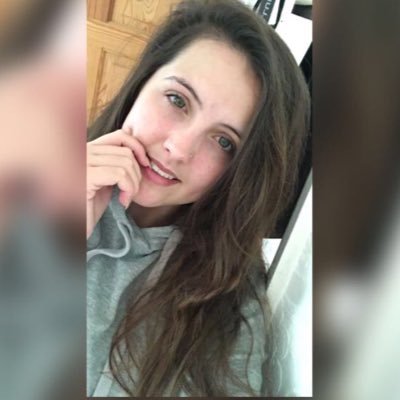 Profile Picture of Kimberley Henshaw (@KimHenshaw) on Twitter