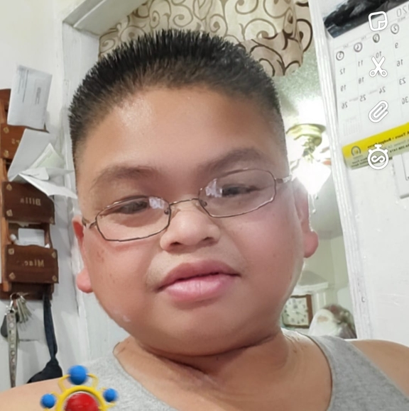 Alvin Aquino - Poshmark Profile Picture of Alvin Aquino (@alvinaquino357) on Poshmark