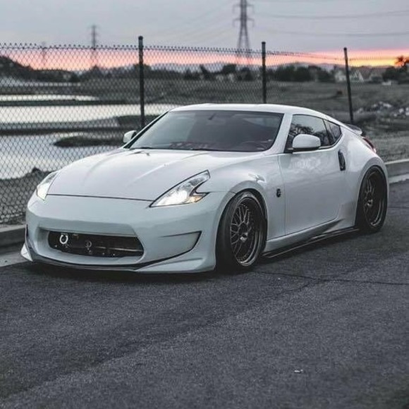 Profile Picture of Nuno Medeiros (@mannymedeiros19) on Poshmark