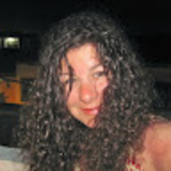 Profile Picture of Jennifer O'leary (@bluestdoggy1) on Poshmark