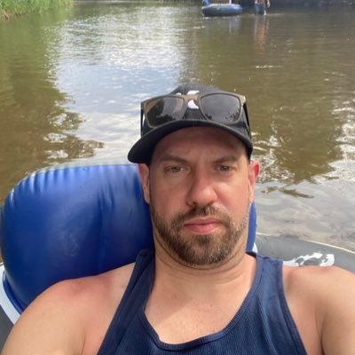 Profile Picture of Chris Suess (@tophersuess) on Twitter
