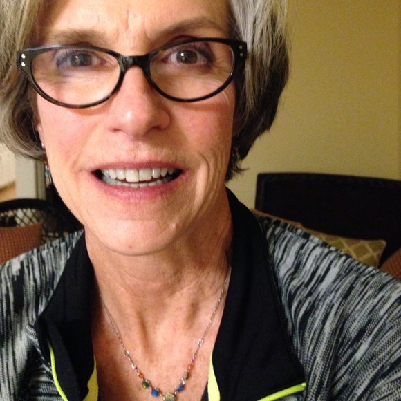 Profile Picture of Rebecca Rowsey (@rowseyb) on Poshmark