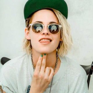 Profile Picture of Kristen Stewart (@_KrisJStewart) on Twitter