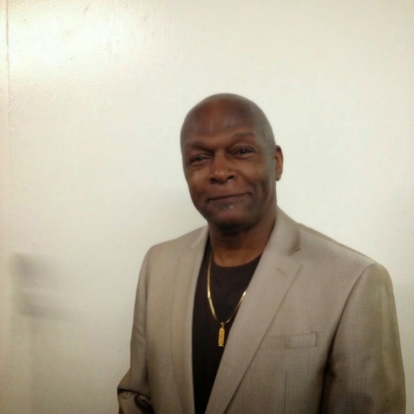 Profile Picture of Charles Little (@chaz752) on Poshmark