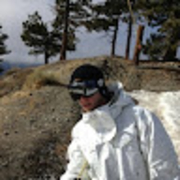 Profile Picture of Andrew Nickel (@andrewnickel691) on Poshmark