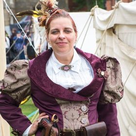 Profile Picture of Seam Mistress Hartshorne (@alicehartshorne) on Pinterest