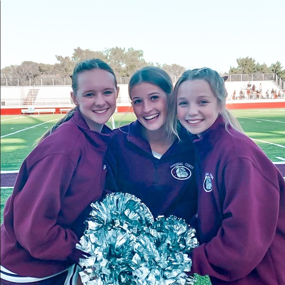 Profile Picture of Reagan Alexander (@reaganalexan477) on Poshmark