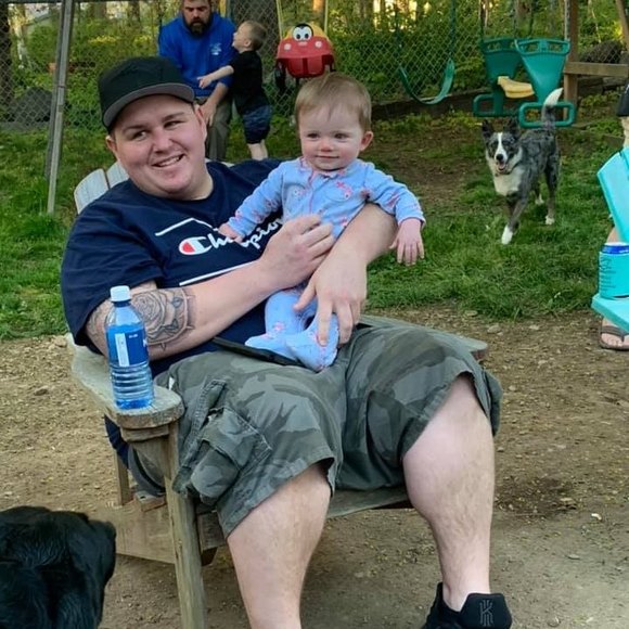 Profile Picture of Derek Gibbs (@gibbbsy) on Poshmark