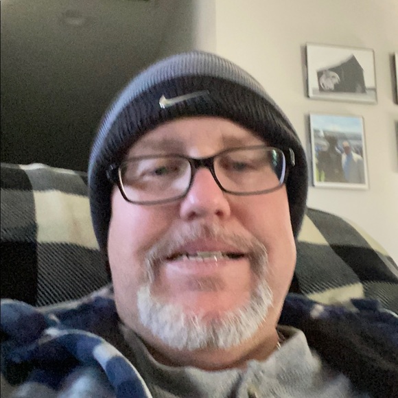 Profile Picture of Clinton Willis (@cwillis1927) on Poshmark