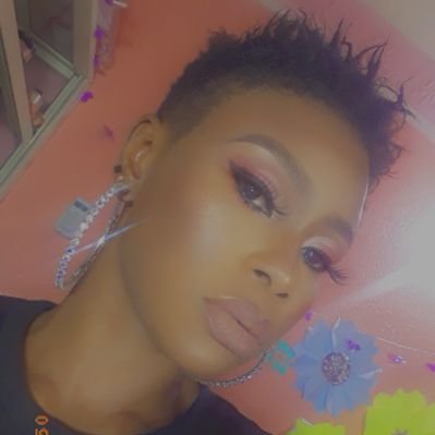 Profile Picture of MenaPeters (@MenaPeters3) on Twitter