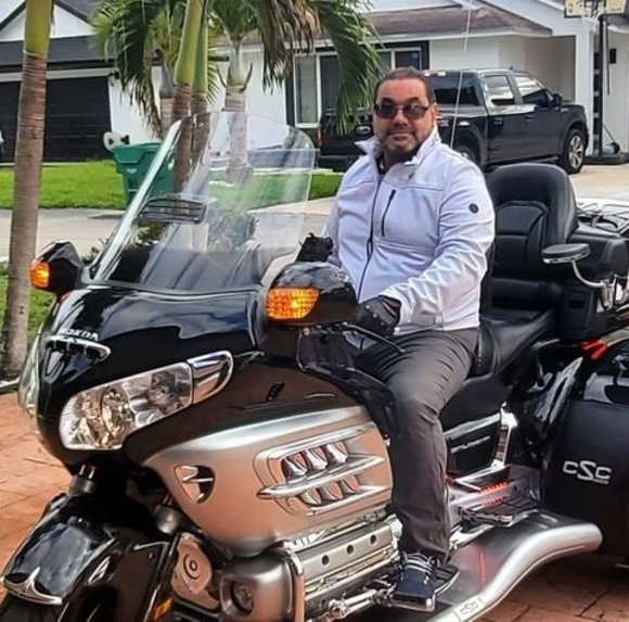 Profile Picture of Christian Ridao (@jaclova) on Poshmark