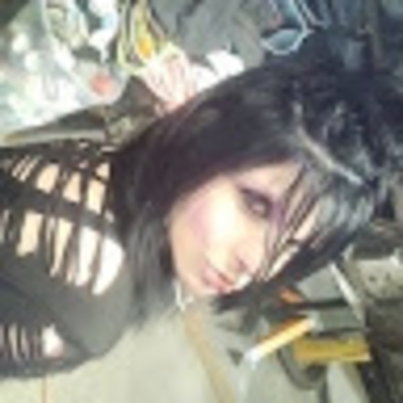 Profile Picture of Valerie Bialek (@hisgypsygrrrl) on Poshmark