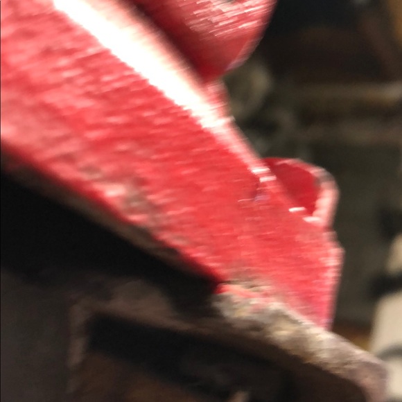 Profile Picture of Chris Finger (@chrisfinger) on Poshmark