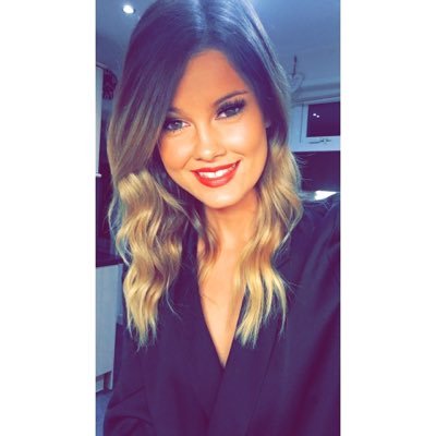 Profile Picture of Chloe (@_ChloeMcGlynn) on Twitter