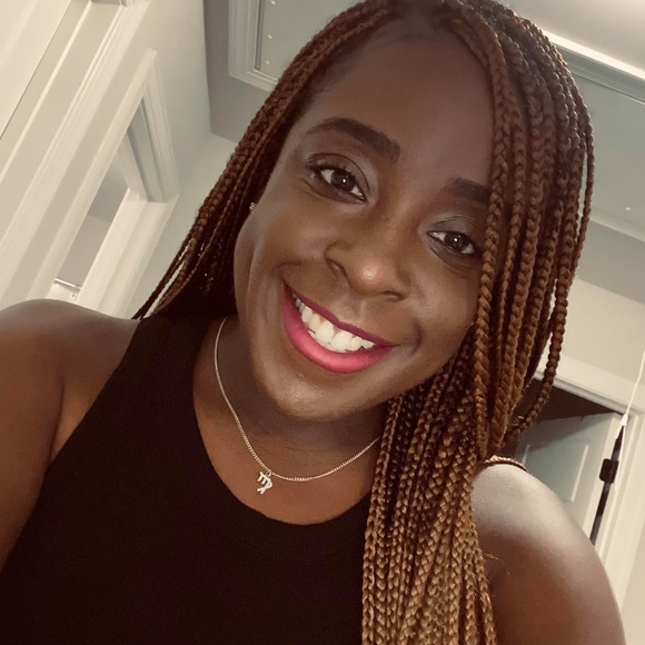 Profile Picture of Michèle Dorsainvil (@cheliebelle) on Poshmark