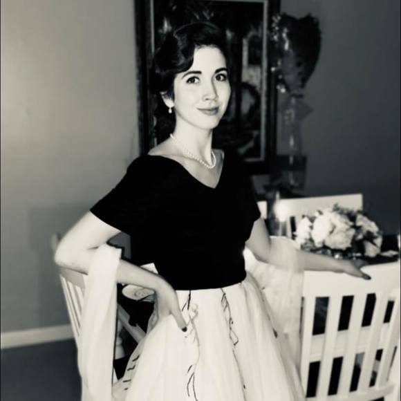 Profile Picture of Angela Alexander (@angealexander) on Poshmark