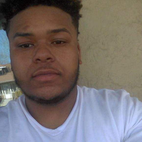 Profile Picture of Jonathan Harris (@jordan_nigga23) on Poshmark