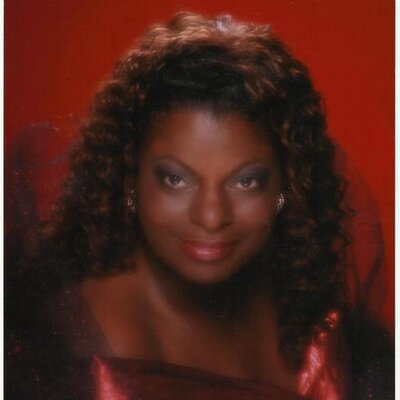 Profile Picture of LaTosha DAVIS (@2000MD) on Twitter